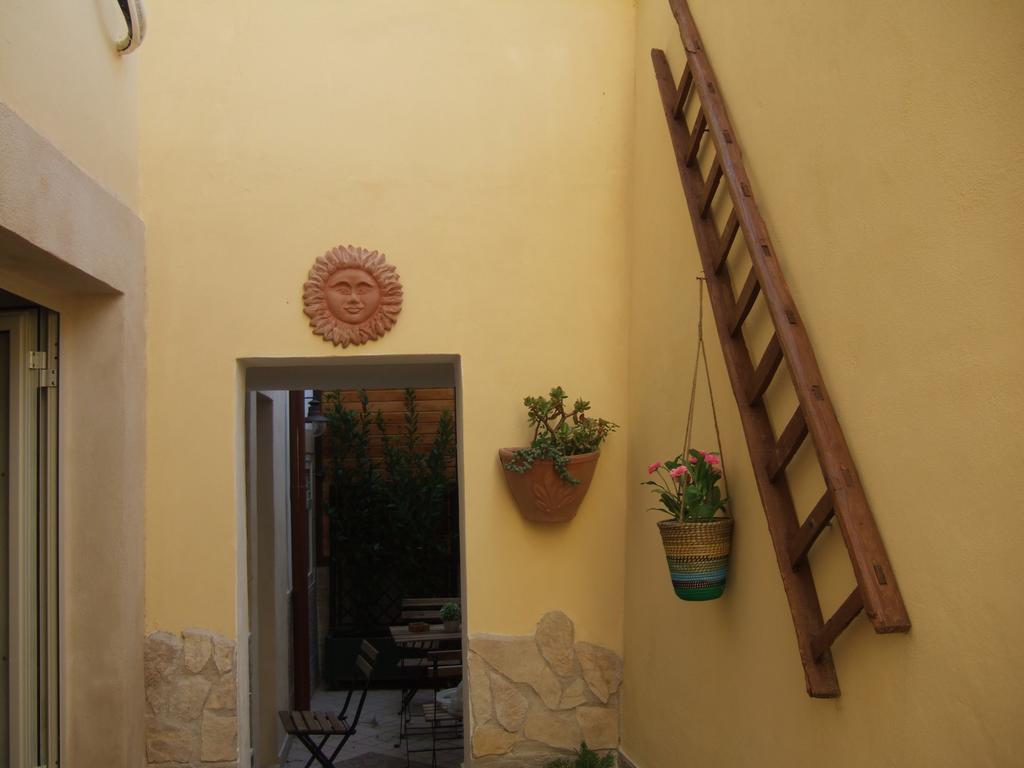 La Nicchia Appartement Noto Kamer foto