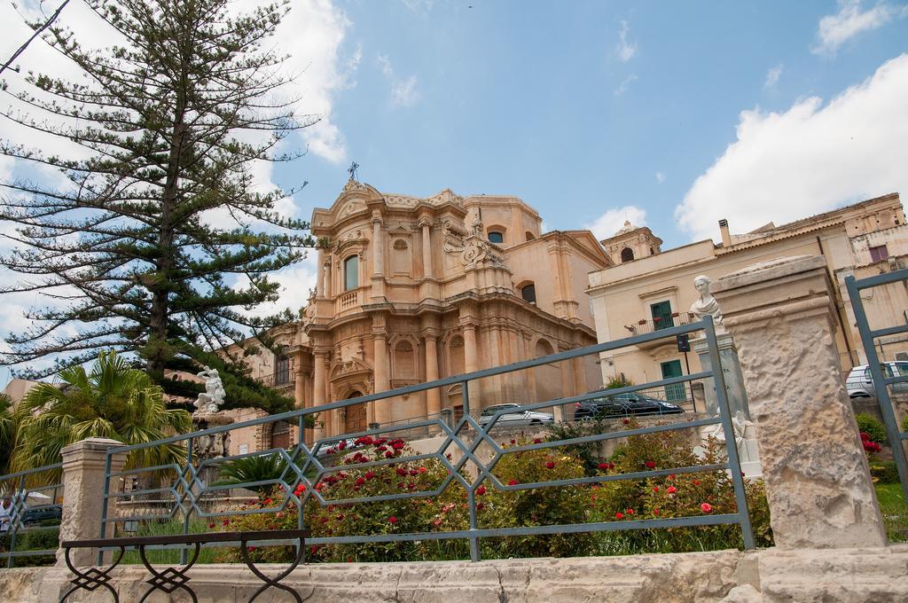 La Nicchia Appartement Noto Kamer foto