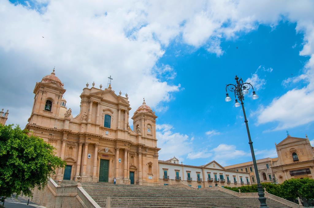 La Nicchia Appartement Noto Buitenkant foto